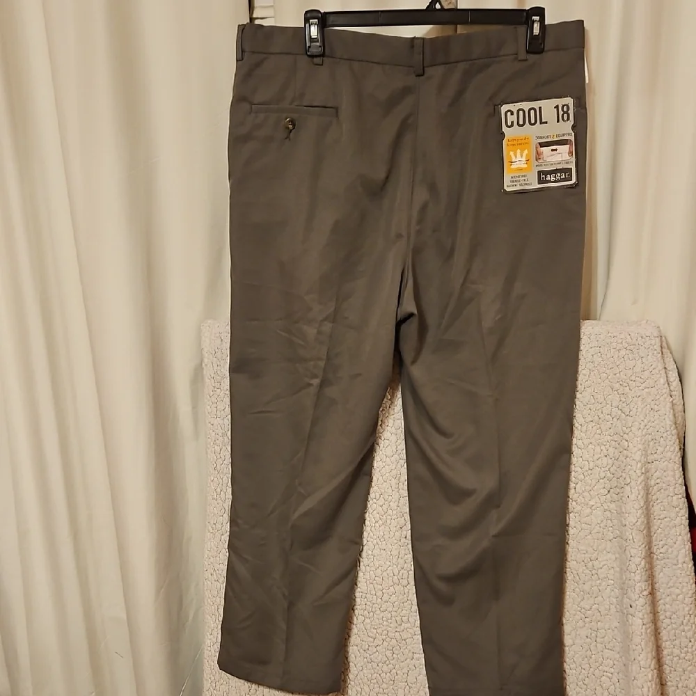 NWT Haggar Cool 18 Men's Olive Pants - Picture 1 of 4